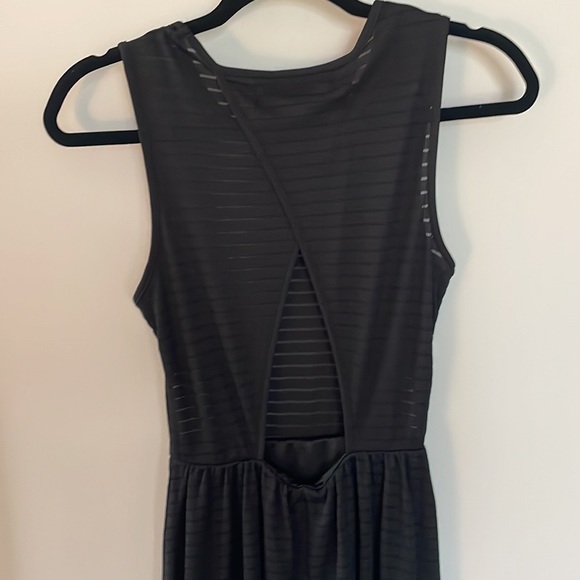 Ocean Drive Dress Size Medium - Picture 6 of 8